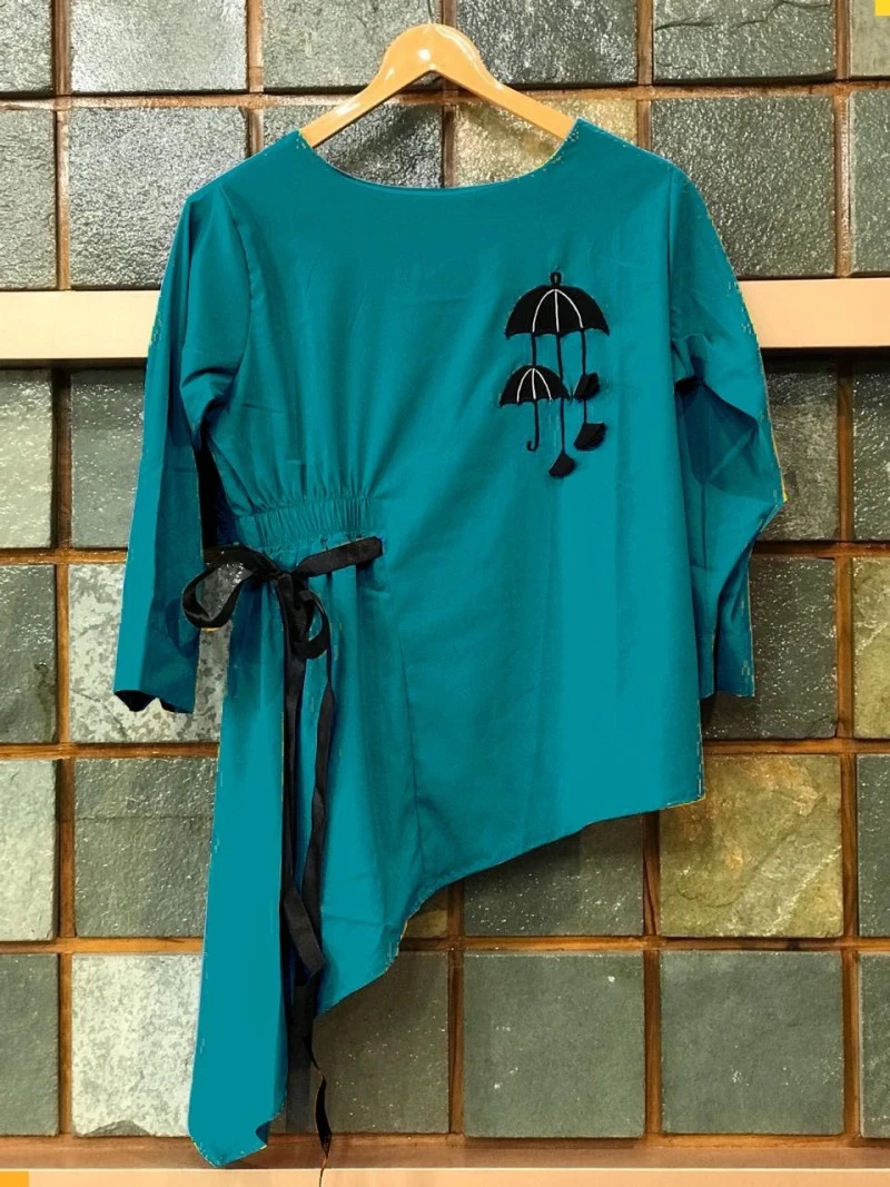 Sangria Notched Lapel Wrap-Style Ethnic Dress